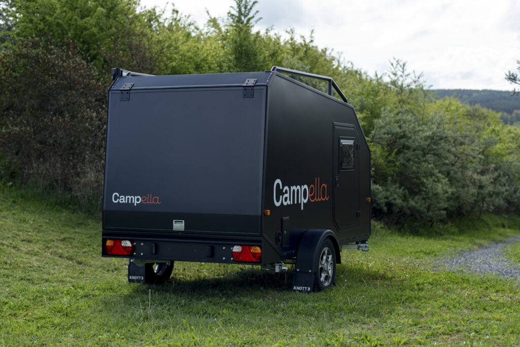 Campella Black