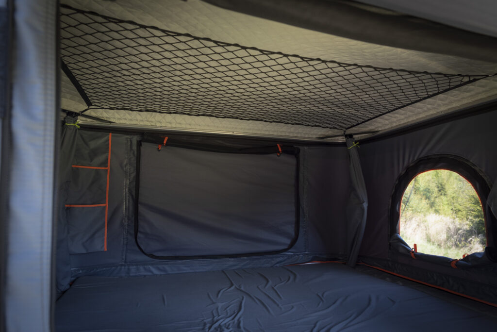 Campella Black